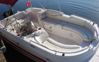 Rent a Stardeck Deck Boat in Cape Coral or Fort Myers and other Locations
