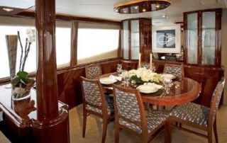 Rent a centerline Walk big Yacht the Bahama Breeze in Cape Coral