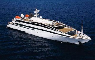 Rent a luxury yacht the Starline in Cape Coral
