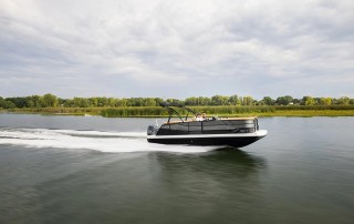 Rent a Hurricane Fundeck Boat in Cape Coral and Bonita Springs or Fort Myers